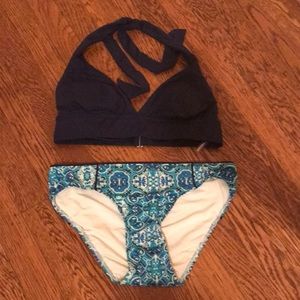 blue pattern bikini set